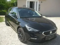 Gebraucht Seat Leon Style 131 PS (96 kW) 2022 Mitternachtsschwarz Kleinwagen