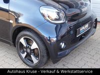 Gebraucht Smart ForTwo Electric Drive Exclusive 60 kW (82 PS) 2023 Blau