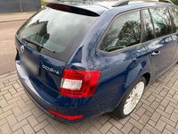 Gebraucht Skoda Octavia 150 PS (110 kW) 2015 Blau Kleinwagen