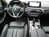 gebraucht BMW 520 i Tour Sportline Autom Leder AHK Night Vision