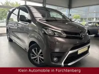 Gebraucht Toyota Proace Verso Team 177 PS (130 kW) 2020 Grau Kombi