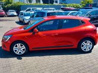 Gebraucht Renault Clio V Zen 91 PS (66 kW) 2021 Feuerrot Limousine