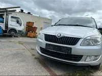 Gebraucht Skoda Roomster 105 PS (77 kW) 2015 Grau Van / Kleinbus