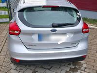 Gebraucht Ford Focus Titanium 125 PS (91 kW) 2018 Silber Kombi