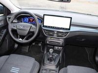 Gebraucht Ford Focus Active 125 PS (91 kW) 2023 Blau Limousine