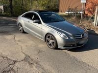 Gebraucht Mercedes E350 231 PS (169 kW) 2011 Grau Coupé