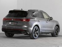 Gebraucht VW Touareg R-line 286 PS (210 kW) 2025 Grau SUV