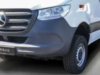 Używany Mercedes Sprinter 190 KM (139 kW) 2022 Biały Van