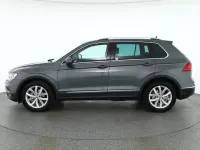 Gebraucht VW Tiguan Highline 150 PS (110 kW) 2020 Grau SUV