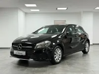 Gebraucht Mercedes A180 122 PS (89 kW) 2016 Schwarz Kleinwagen
