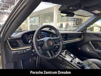 Neu Porsche 992 541 PS (397 kW) 2026 Olive neo (gruen) Cabrio