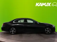 Gebraucht Mercedes 300 Avantgarde 265 PS (194 kW) 2021 Schwarz Limousine