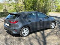 Gebraucht Kia Ceed Edition 7 99 PS (72 kW) 2020 Grau Kleinwagen