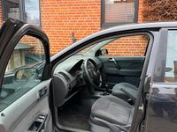 Gebraucht VW Polo 63 PS (46 kW) 2003 Schwarz Kleinwagen