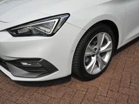 Gebraucht Seat Leon FR 150 PS (110 kW) 2024 Weiß Limousine