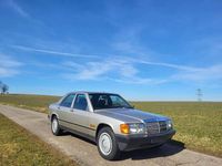 Gebraucht Mercedes 190 122 PS (89 kW) 1985 Other Limousine