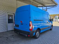 Używany Renault Master 150 KM (110 kW) 2022 Niebieski Minivan