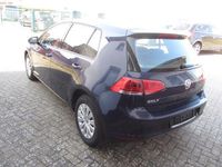 Gebraucht VW Golf VII Trendline 110 PS (80 kW) 2016 Blau Limousine