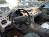 Gebraucht Mercedes CLS320 224 PS (164 kW) 2009 Grau Coupé