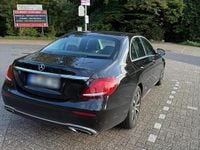 Gebraucht Mercedes E200 184 PS (135 kW) 2016 Schwarz Limousine