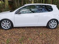 Gebraucht VW Golf VI 160 PS (117 kW) 2009 Weiß Kleinwagen