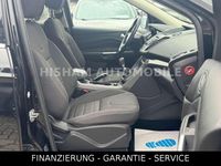 Gebraucht Ford Kuga Trend 150 PS (110 kW) 2015 Schwarz SUV