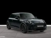 Gebraucht Mini Cooper Hatch 136 PS (100 kW) 2023 Mini yours enigmatic black Kleinwagen