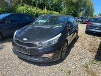 Usado Kia Ceed DREAM-TEAM Edition 99 HP (72 kW) 2013 Citadino