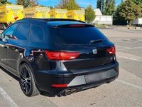 gebraucht Seat Leon 1.5 TSI ACT 110kW FR Black Matt DSG Spo...