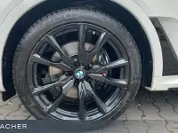 Gebraucht BMW X7 Efficient Dynamics 340 PS (250 kW) 2023 Alpinweiß uni SUV