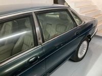 Usata Jaguar XJ8 Executive 2000 Verde Berlina