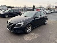 Gebraucht Mercedes A180 109 PS (80 kW) 2014 Schwarz Limousine