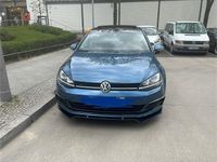Second-hand VW Golf VII 170 CP (125 kW) 2017 Albastru Berlinǎ