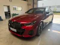 Gebraucht BMW 520 Performance 208 PS (152 kW) 2024 Rot Limousine