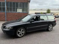 Używany Volvo V70 163 KM (119 kW) 2003 Czarny Kombi