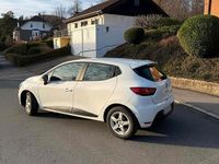 Gebraucht Renault Clio IV Life 75 PS (55 kW) 2016 Weiß Limousine