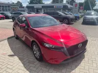 Gebraucht Mazda 3 Selection 122 PS (89 kW) 2019 Rot Limousine