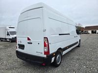 Gebraucht Opel Movano 131 PS (96 kW) 2018 Weiß Van / Kleinbus
