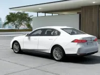 Neu BMW i5 Sport Line 250 kW (340 PS) 2026 Weiß Limousine