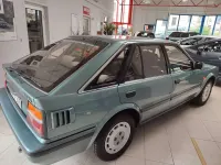 Gebraucht Nissan Bluebird 105 PS (77 kW) 1990 Grün Limousine