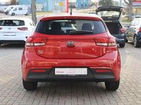 Gebraucht Kia Rio DREAM-TEAM Edition 84 PS (61 kW) 2018 Rot Kleinwagen