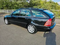Gebraucht Mercedes C230 Elegance 150 PS (110 kW) 2006 Schwarz Kombi
