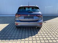 Używany VW T-Cross Style 150 KM (110 kW) 2022 Szary SUV