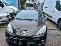Gebraucht Peugeot 207 CC Active 120 PS (88 kW) 2013 Rouge noir Cabrio