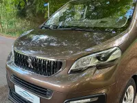 Gebraucht Peugeot Traveller Active 177 PS (130 kW) 2018 Braun Van / Kleinbus