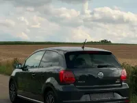 Gebraucht VW Polo 90 PS (66 kW) 2016 Grau Coupé