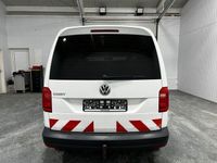 Gebraucht VW Caddy 102 PS (75 kW) 2019 Candyweiss Van / Kleinbus