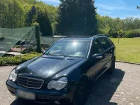 Gebraucht Mercedes C180 129 PS (94 kW) 2001 Schwarz Kombi