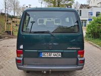 Second-hand VW T4 110 CP (80 kW) 1996 Verde Van