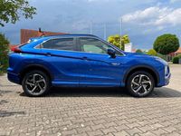 Gebraucht Mitsubishi Eclipse Cross Plus 188 PS (138 kW) 2024 Blau SUV